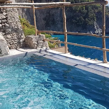 Cannaverde - Amalfi Coast Camp Maiori