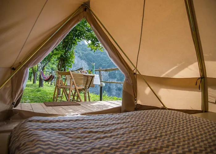 Gospodarstwo agroturystyczne Cannaverde - Amalfi Coast Camp Maiori